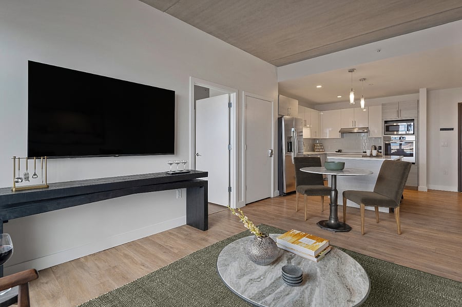 Soft textures, warm tones, and a touch of modern elegance.
This is the kind of comfort that lingers long after your stay.