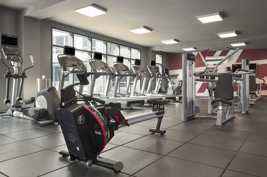 A sleek, well-equipped gym ready for every level of training.
Enjoy a space that supports both strength and balance.