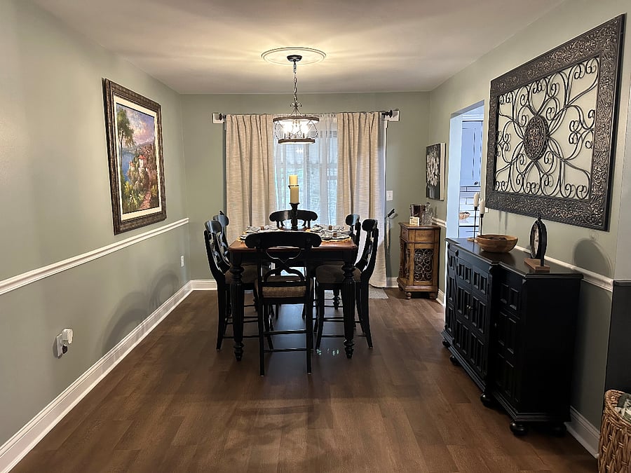 Dining Room, seats 6 comfortable, table extension in storage