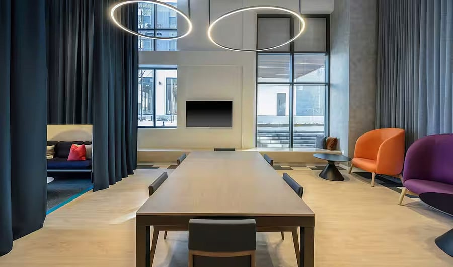 A calming lounge with a touch of understated luxury.
Sit back, relax, and enjoy a space created for pure comfort.
