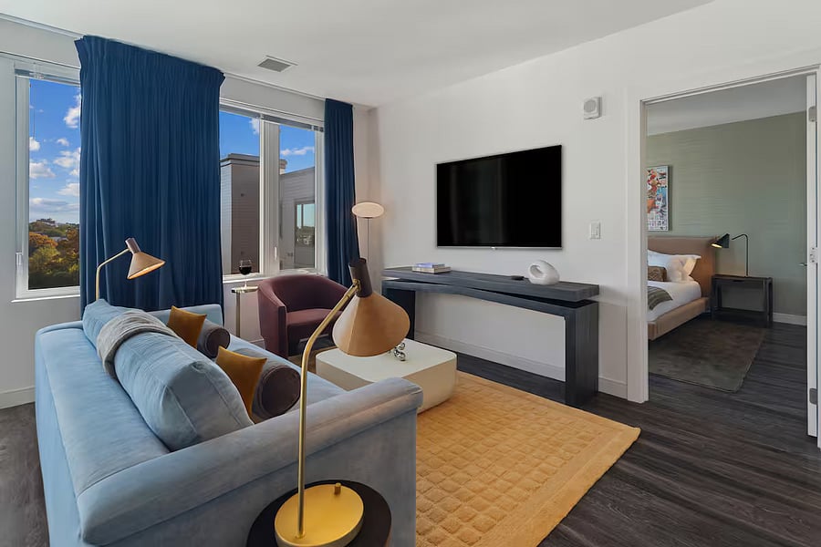 Soft textures, warm tones, and a touch of modern elegance.
This is the kind of comfort that lingers long after your stay.