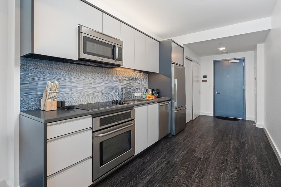 A modern, chef-inspired kitchen designed for style and ease.
Cook, gather, and enjoy in a beautifully crafted space.