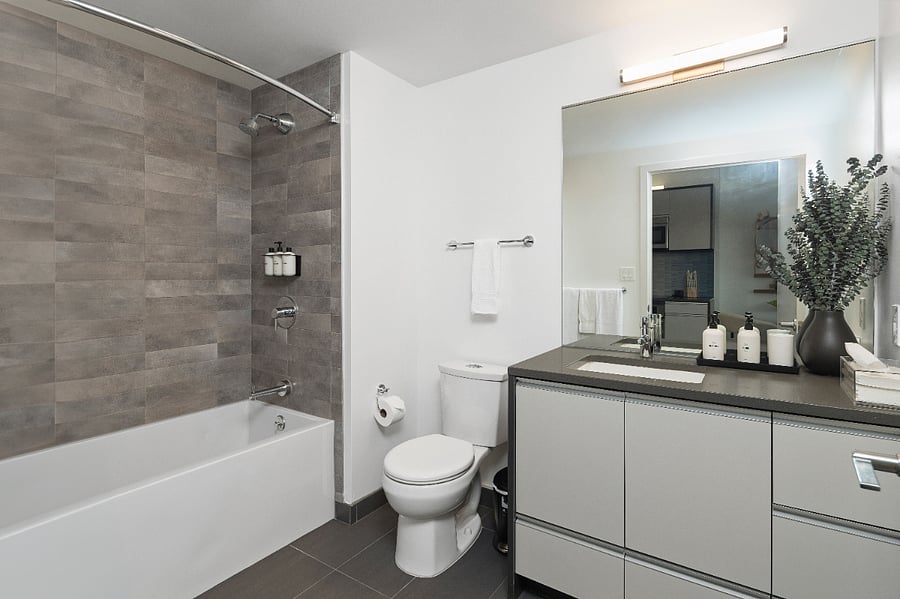 A spa-inspired bathroom designed for quiet relaxation.
Unwind in a space where every detail feels clean, calm, and elevated.