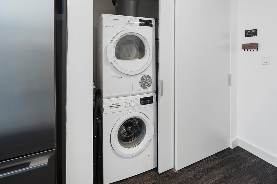 Crisp finishes and serene tones create a refreshing retreat.
Step into a bathroom crafted for comfort and indulgence.