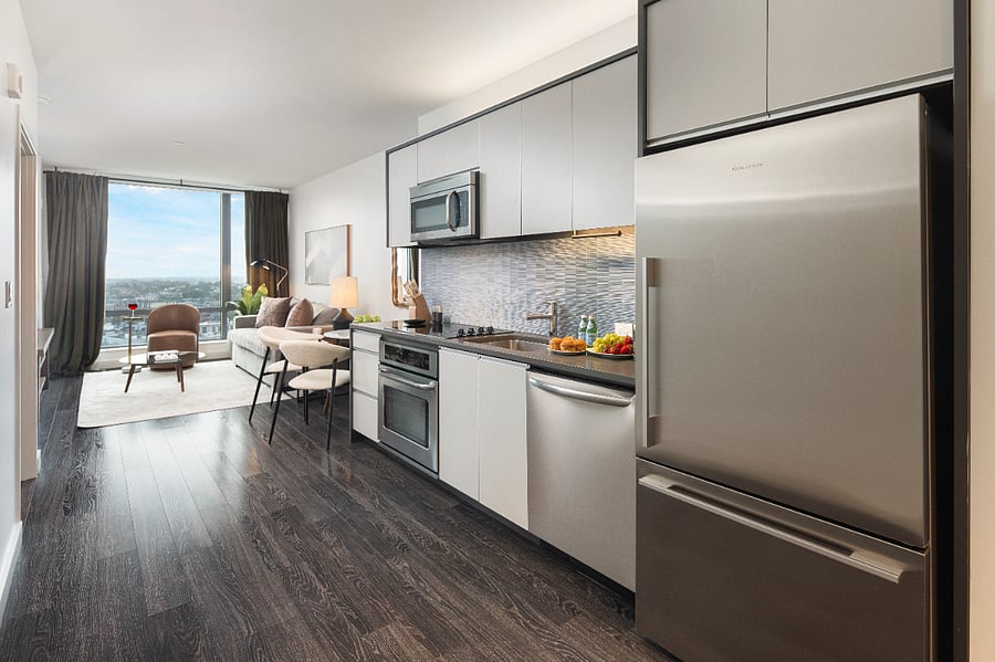 A seamless blend of style and practicality. Enjoy preparing meals in a kitchen crafted with intention.