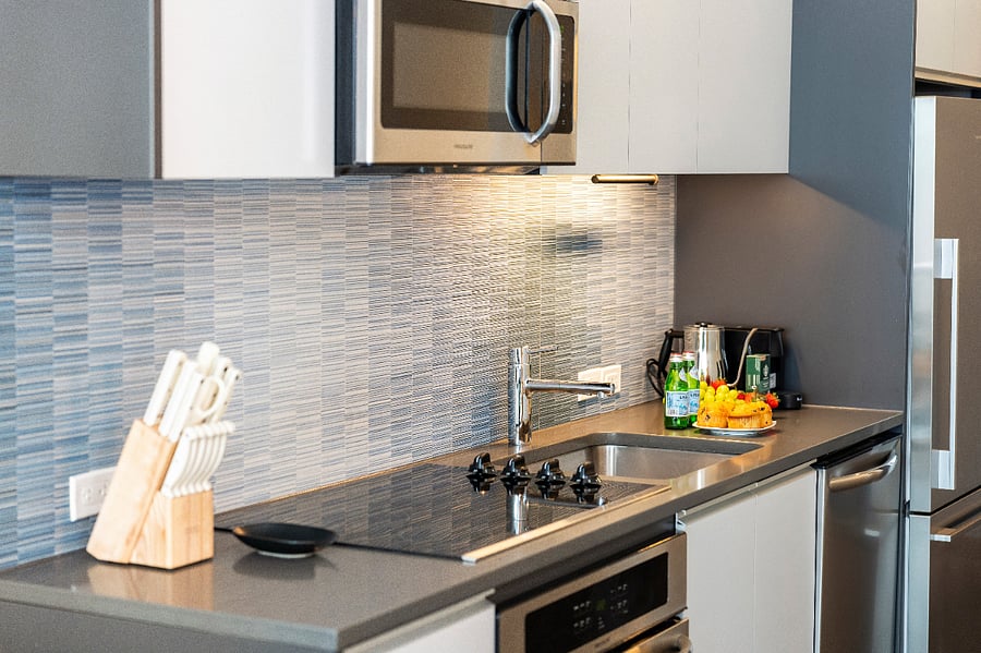 Sophisticated design meets everyday convenience.
A kitchen built for both effortless meals and memorable moments.