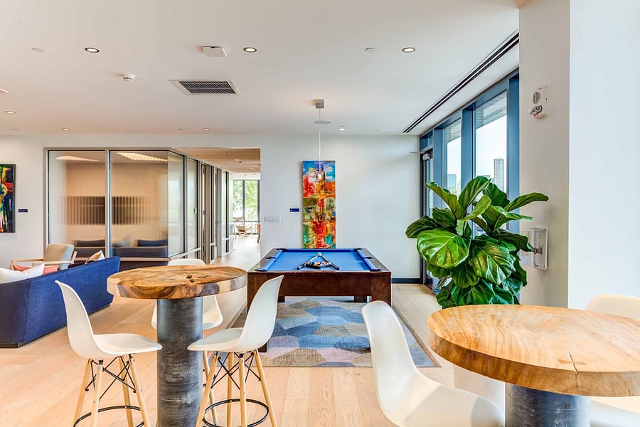 A bright, airy lounge with thoughtfully arranged furnishings.
Perfect for reading, unwinding, or simply enjoying the calm.