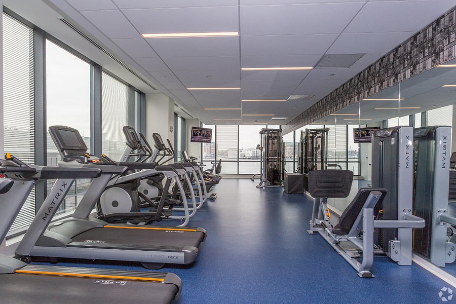 A refreshing environment crafted for mindful exercise.
Stay active and energized throughout your stay.