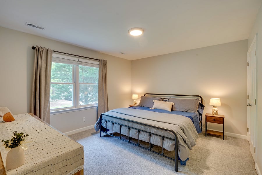 King bed