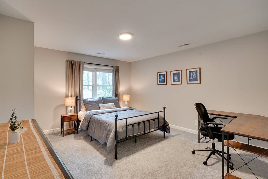Queen bed