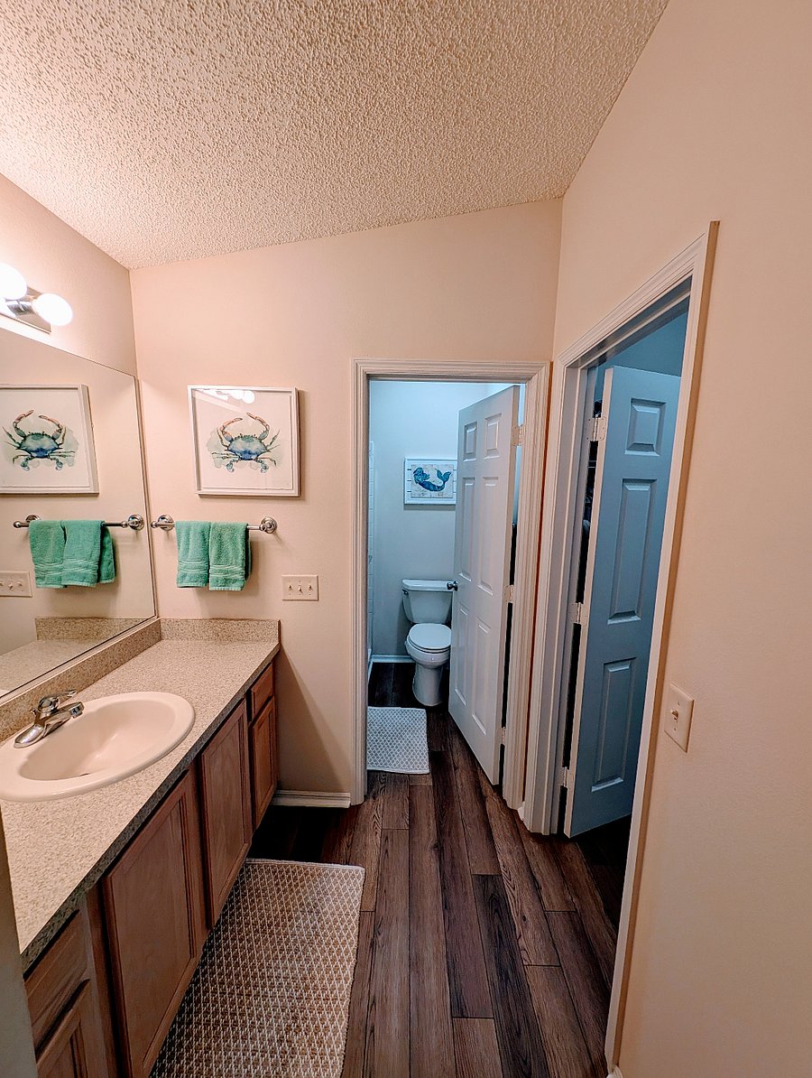 Ensuite bathroom