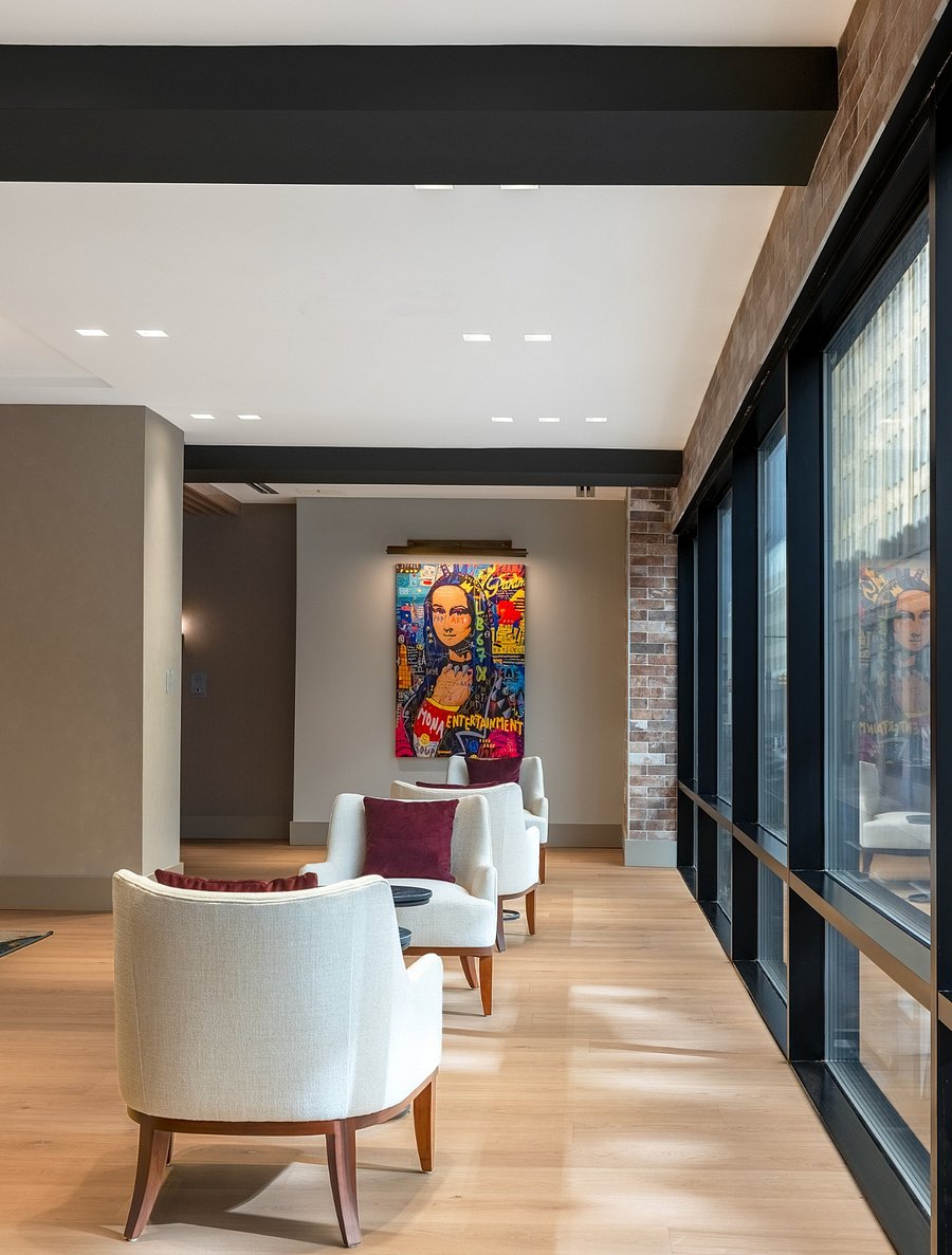 A beautifully balanced blend of comfort and modern elegance.
Settle into a space designed to elevate every part of your stay.