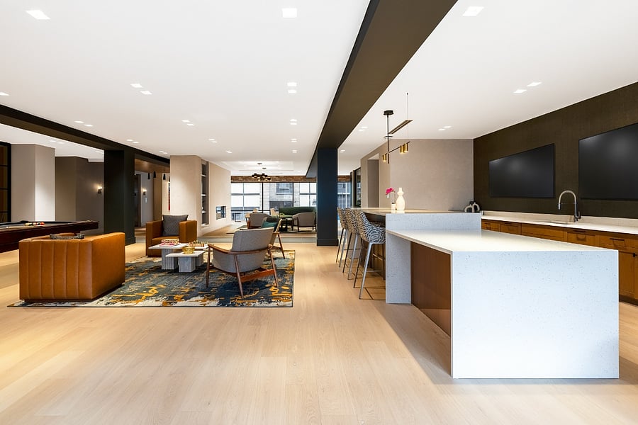 A lounge that feels both polished and inviting.
Perfect for unwinding after a long day or sharing time with loved ones.