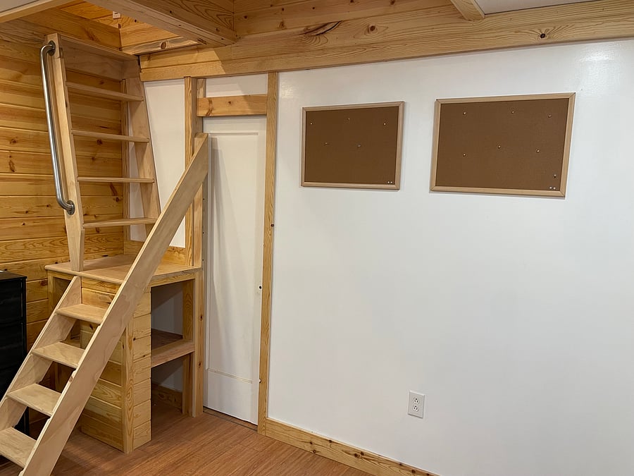 Stairs to go up the loft