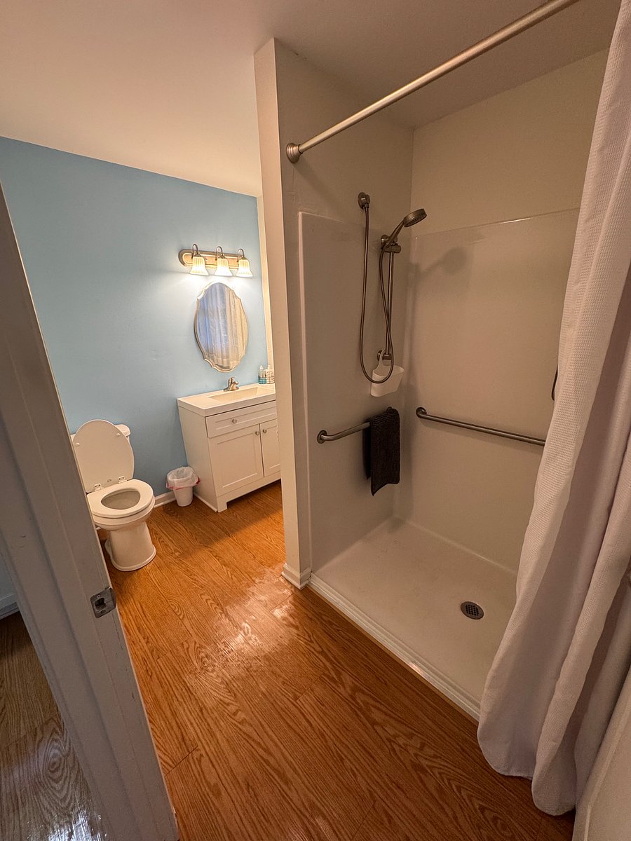 Bathroom with handicap accessibility