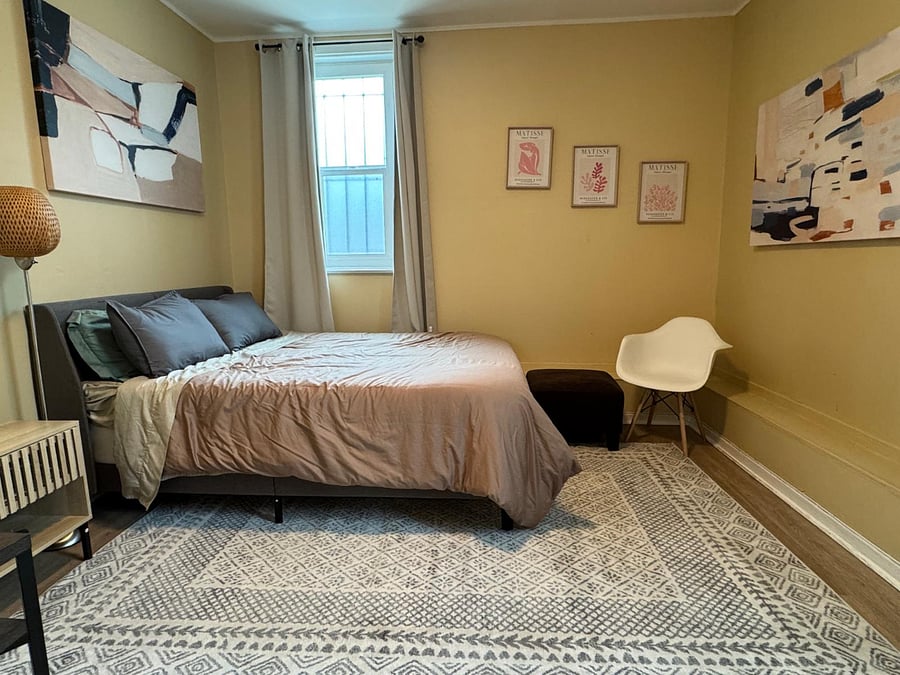 bedroom1