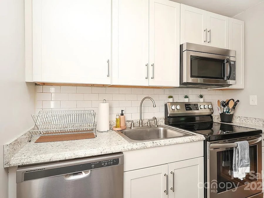 Furnished Finder property 941422_2 photo 9