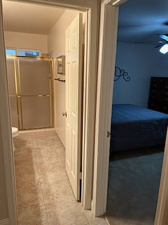 Shared bathroom next to bedroom.
Bathroom is shared only when there is another tenant in the adjacent bedroom.