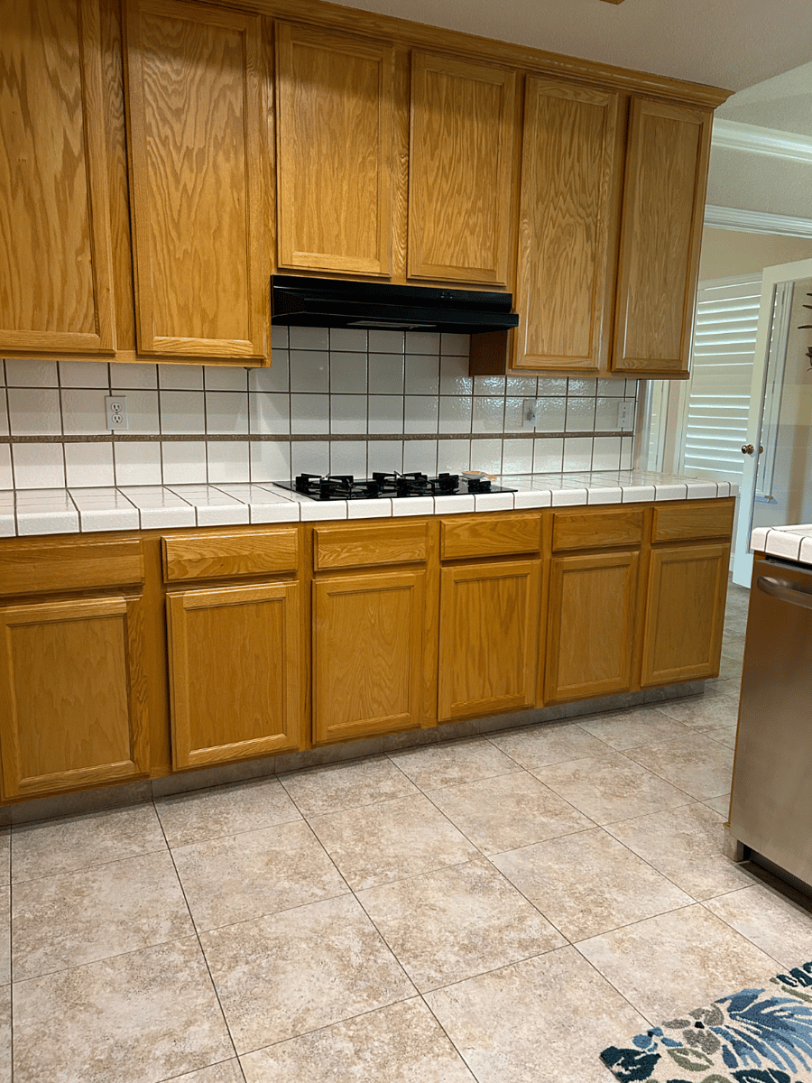 Shared kitchen with lots of counter space.