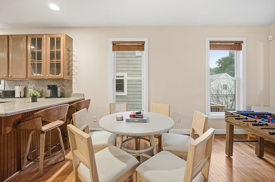 Game table and entertainment area