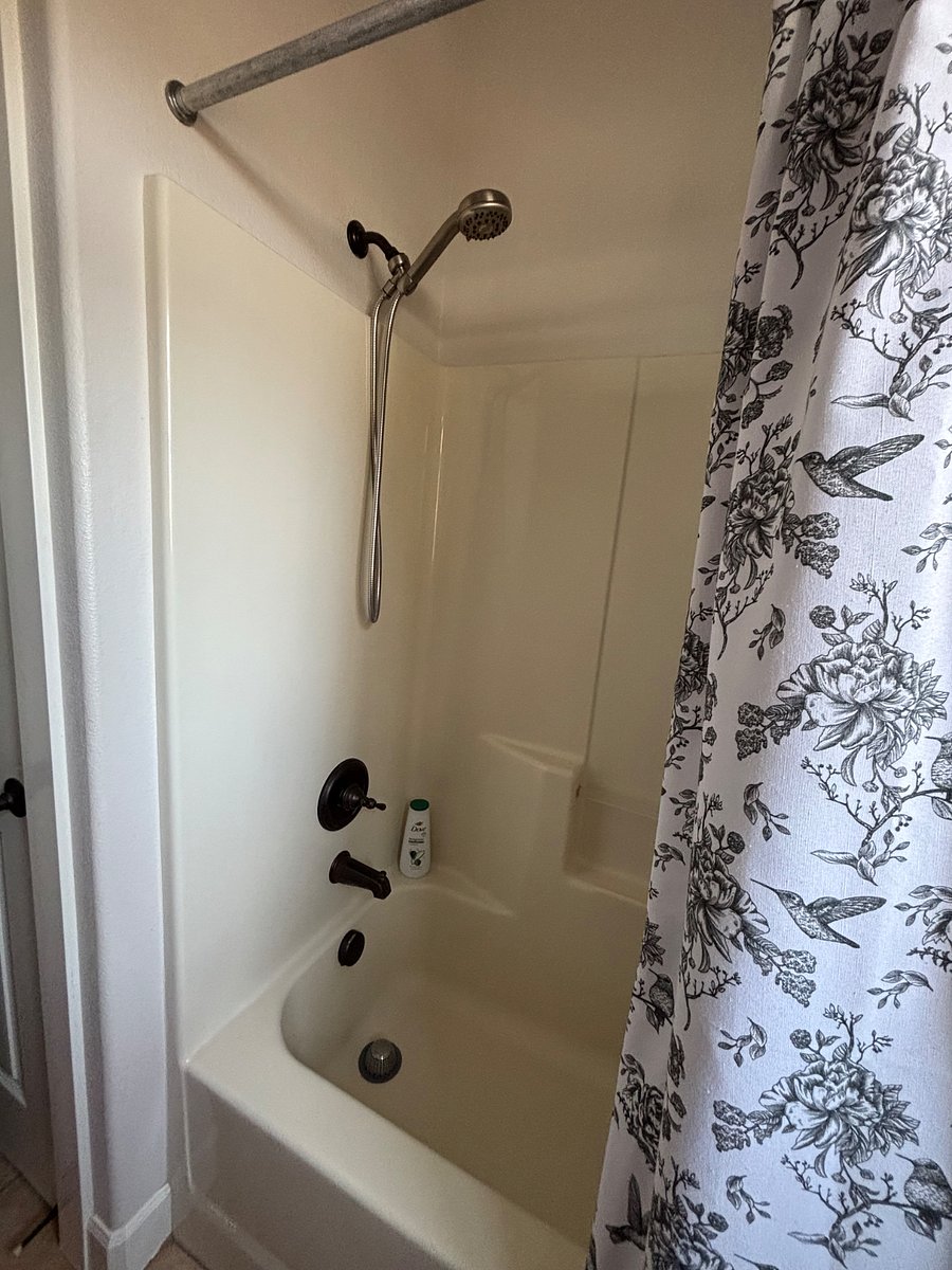 Bath/Shower Combo