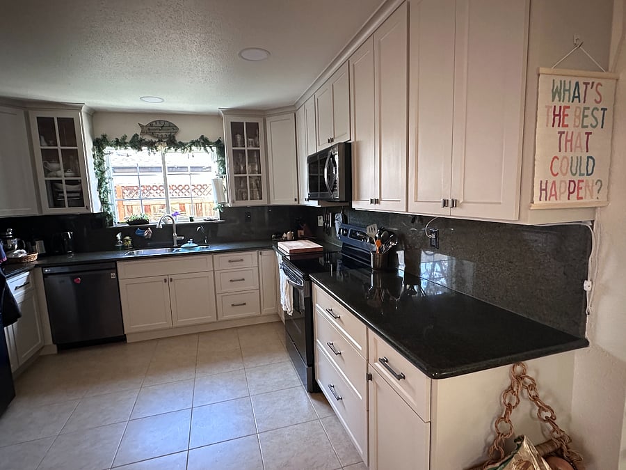 Furnished Finder property 941802_1 photo 12