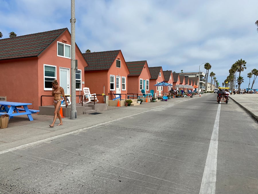 Oceanside Strand area which is a short bike ride away.