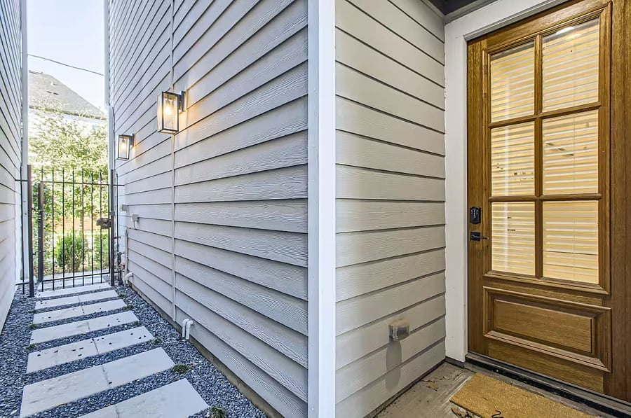 Front door / entrance 