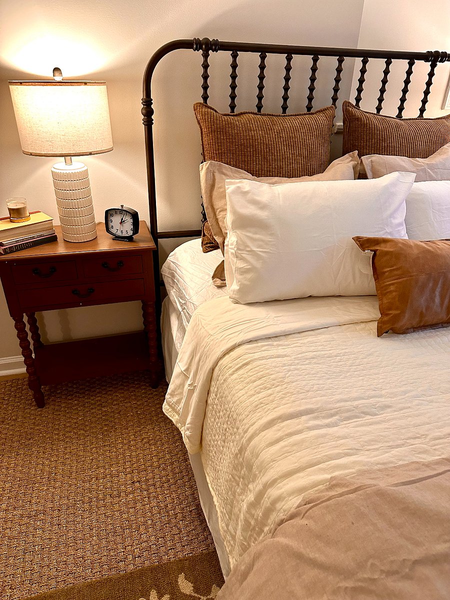 A tranquil retreat with high-quality linens. 