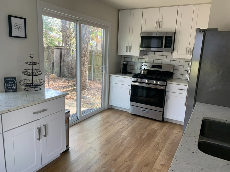 Bright Kitchen