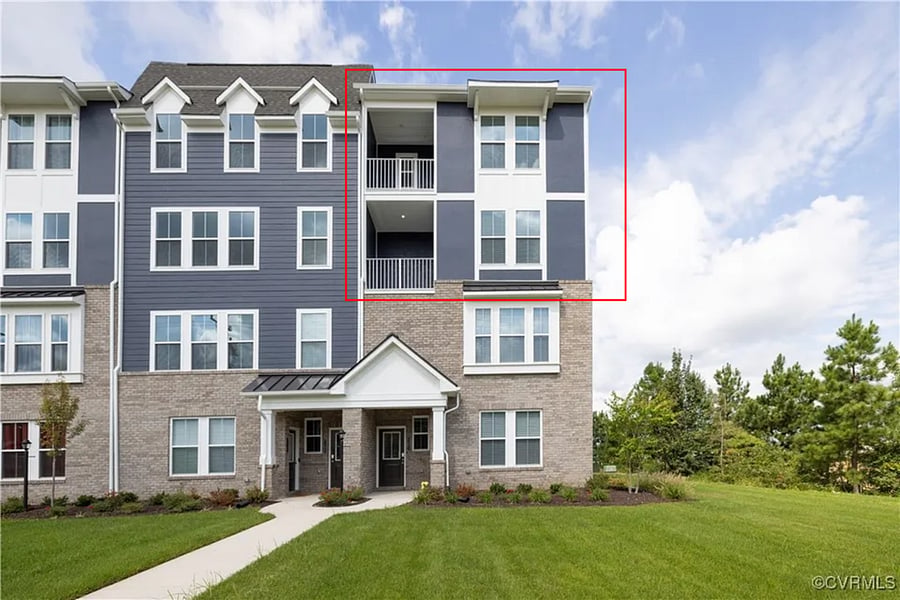 Condo Location Exterior