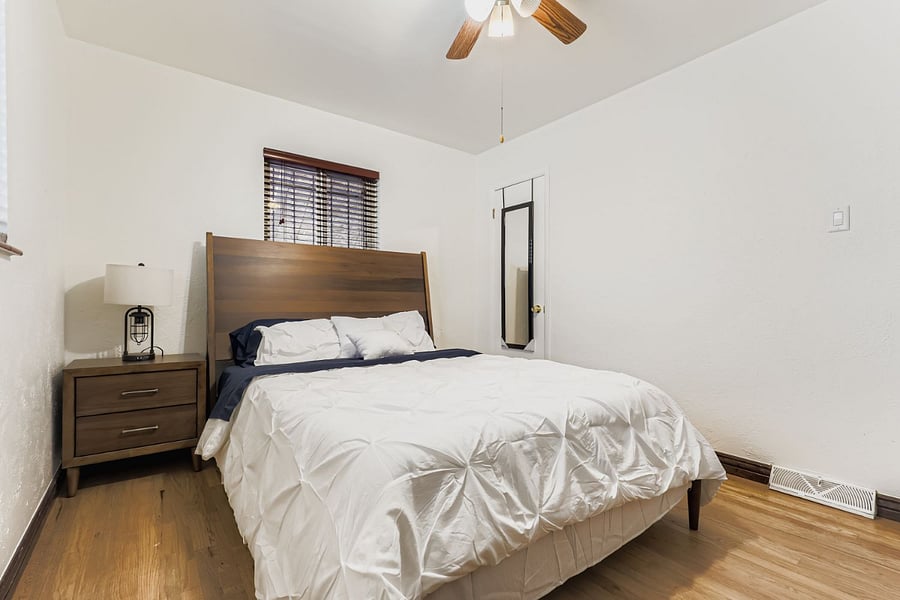 Bedroom 1 - Main Level