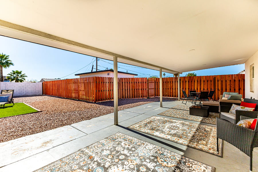 Backyard Patio Furniture 
