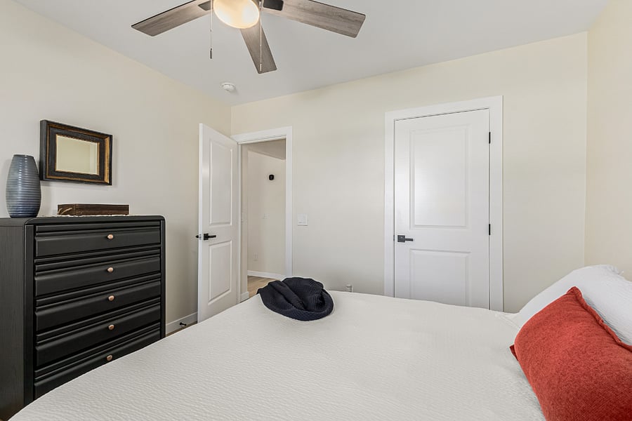 Guest Bedroom 1