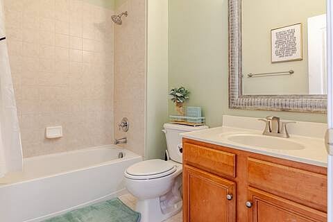Upstairs bathroom
