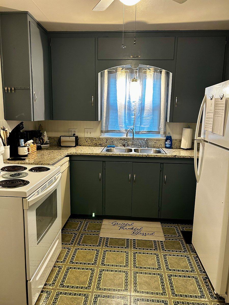 Granite Countertops!