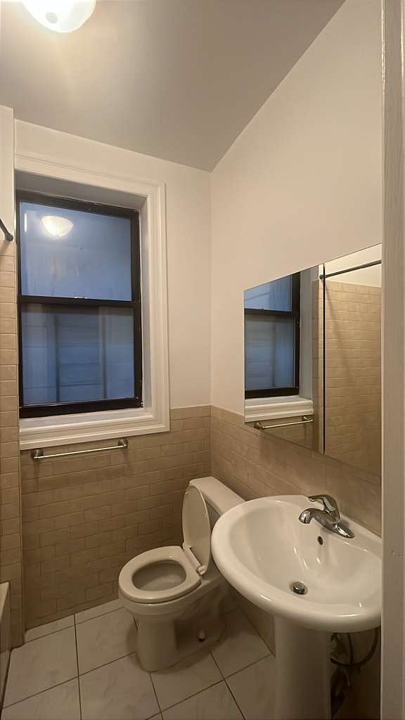 Furnished Finder property 942495_1 photo 6
