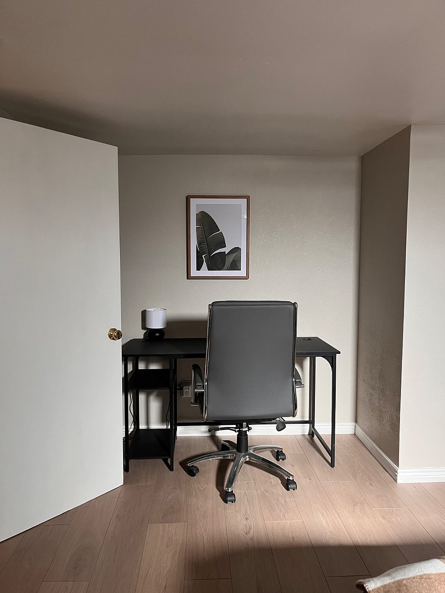 Work space in bedroom