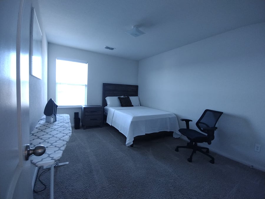 Bedroom 4 with full size bed