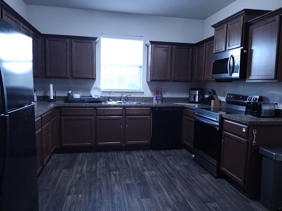 Spacious Kitchen