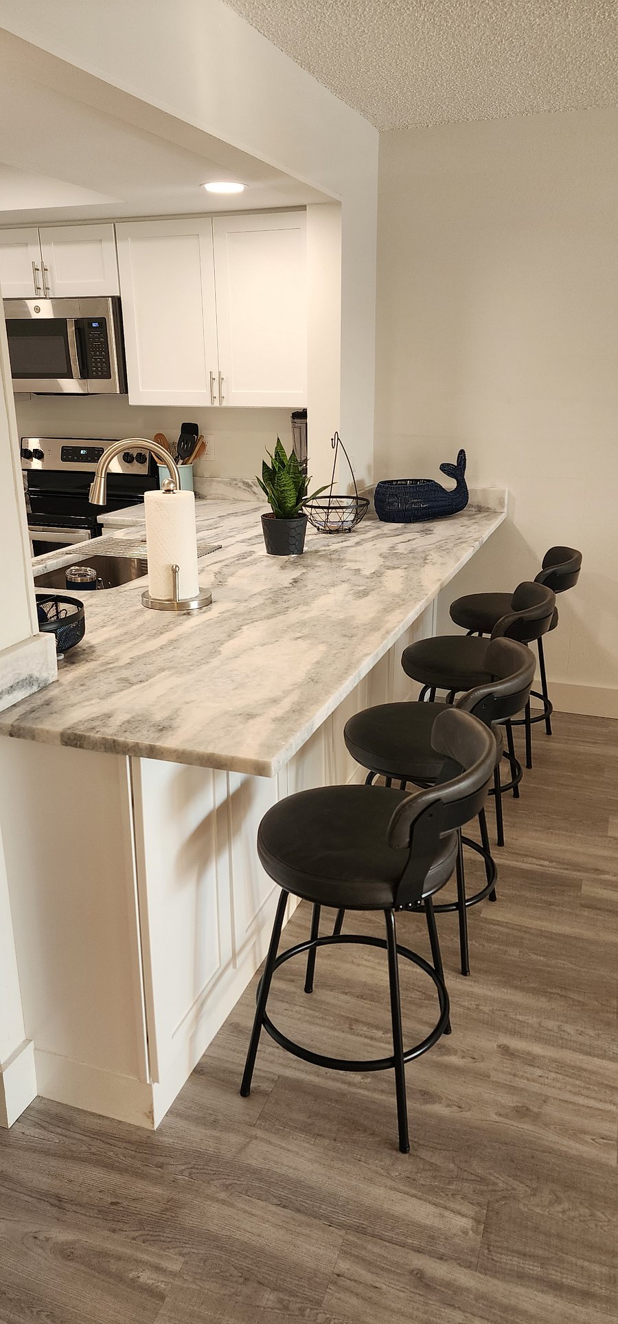Eat at Counter Top