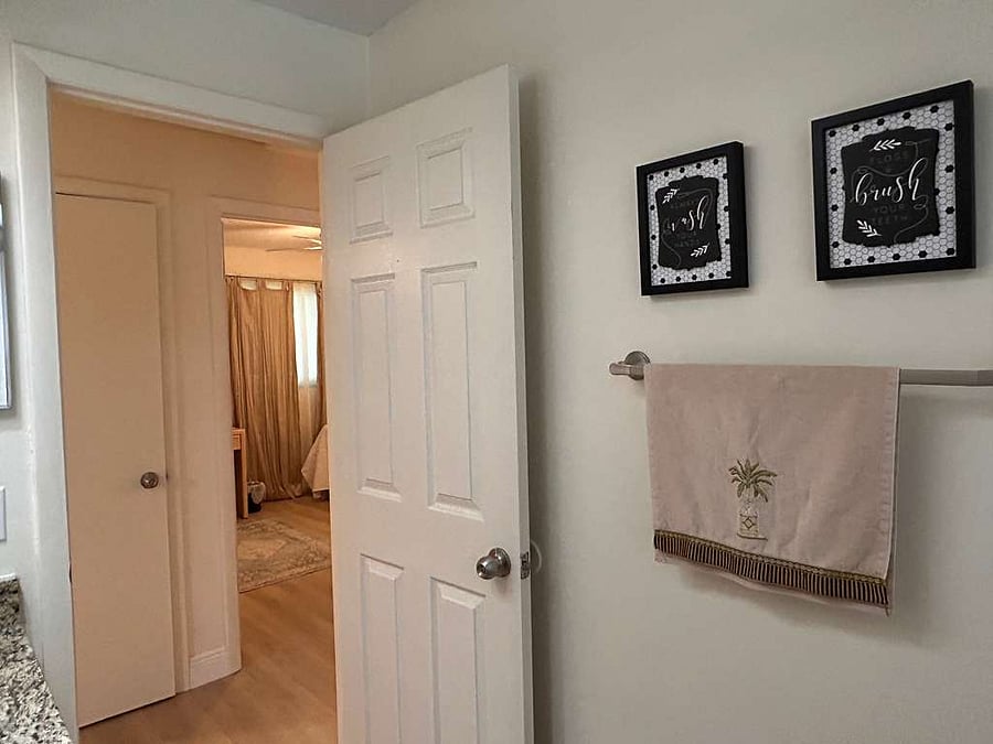 Unit 1 - bathroom