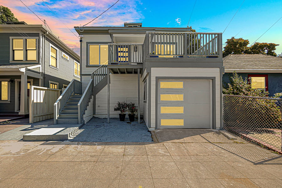 Exterior Front, entrance for Studio is on left side