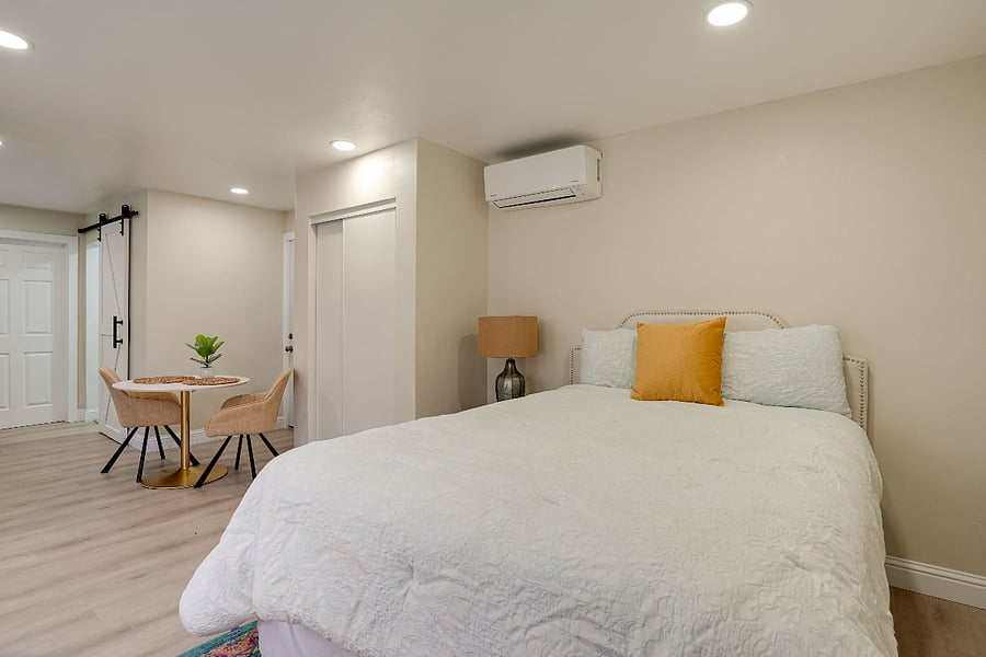 Unit B Studio Queen Bed, mini split AC and heating unit