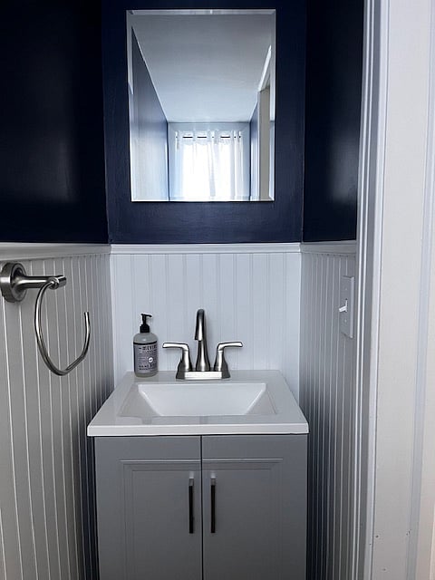Powder Room