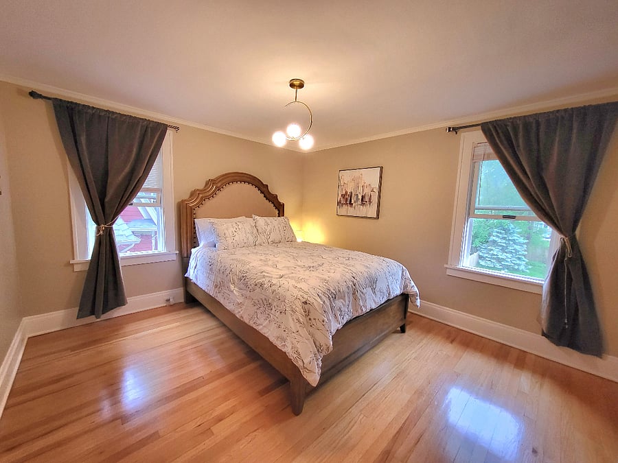 The Urban Chic Room modern, clean, and sophisticated