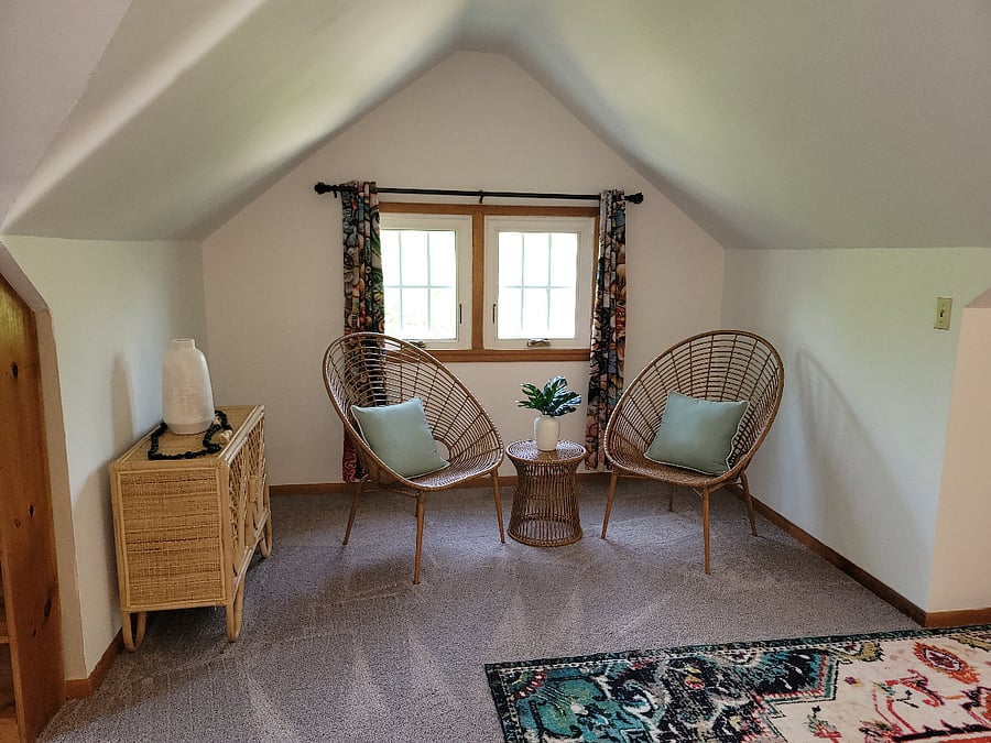 The Boho Sky Loft a spacious, private top-floor retreat