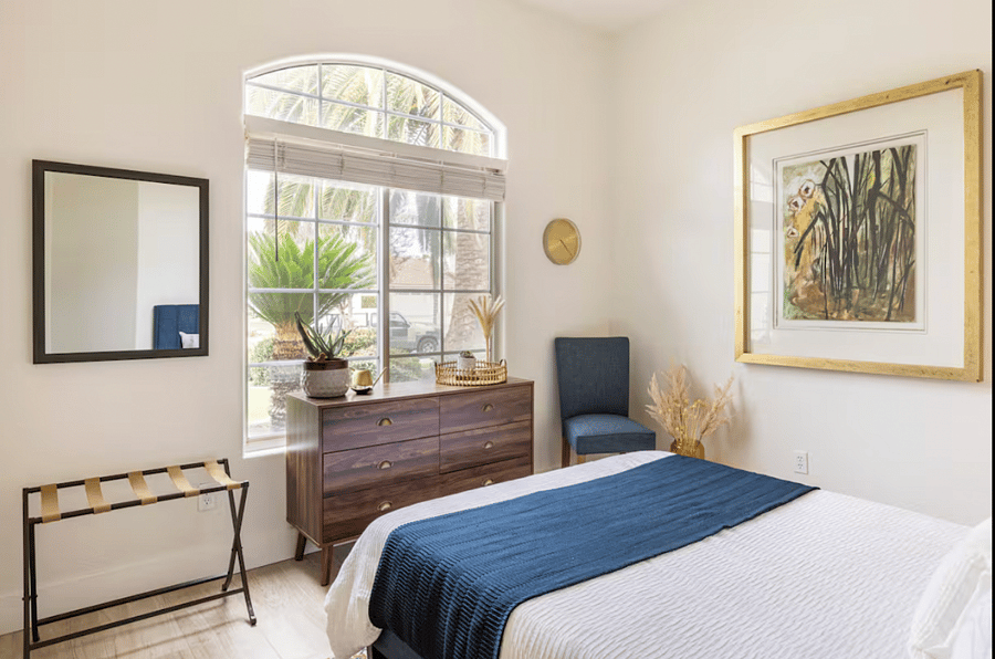 Bedroom available for rent. All furnishings shown are brand new and included, and a TV (not pictured) is also provided for your use. Bed is a queen.