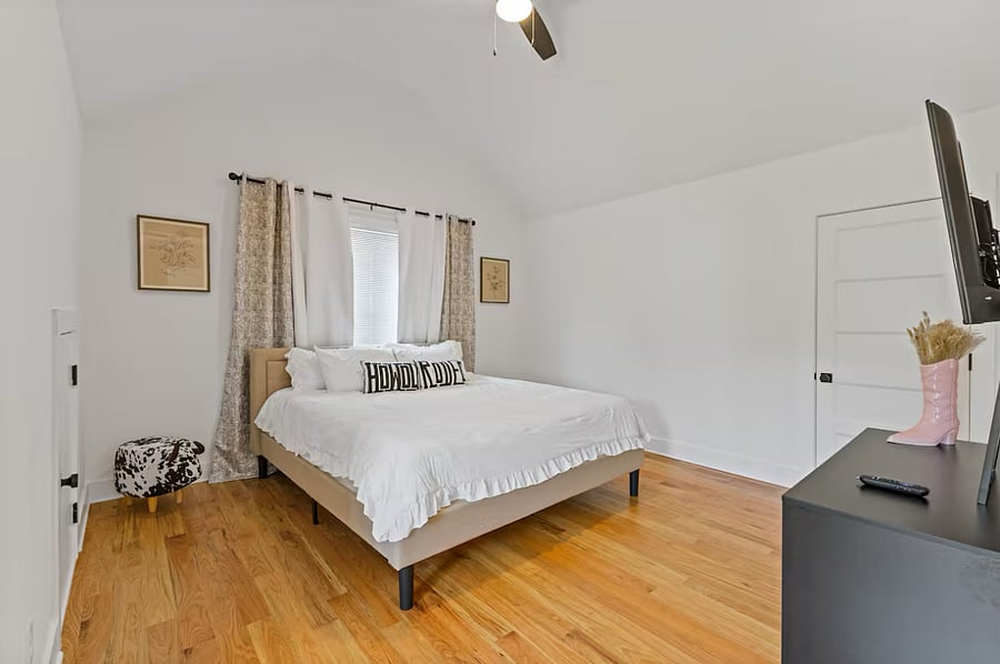 Furnished Finder property 943461_1 photo 13