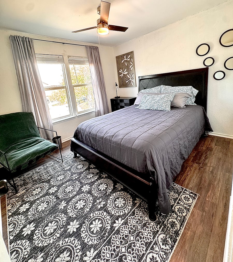 Private bedroom with 40 inch TV